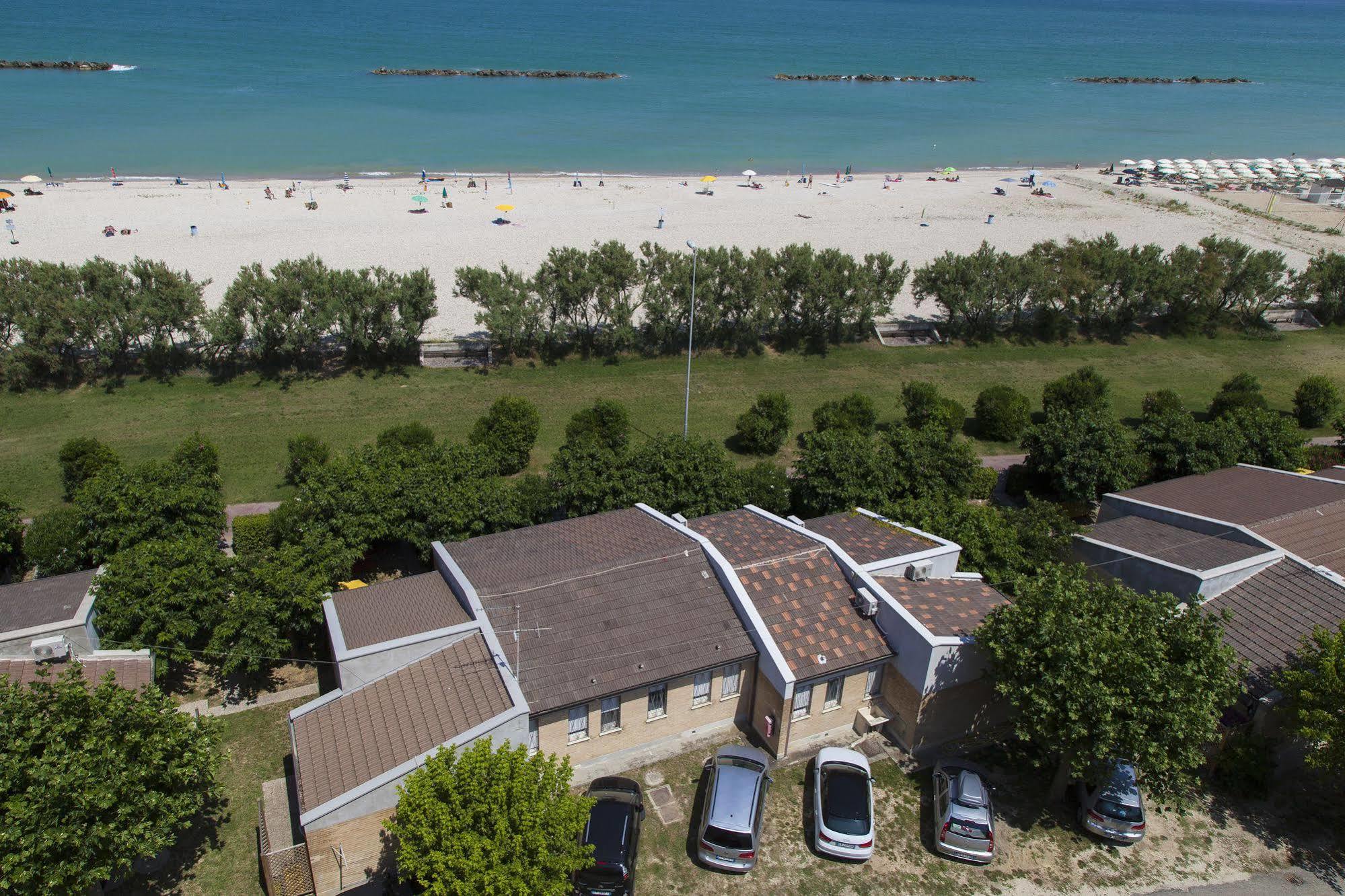 Residence Casabianca Porto San Giorgio Exterior photo